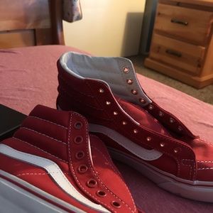 High top vans